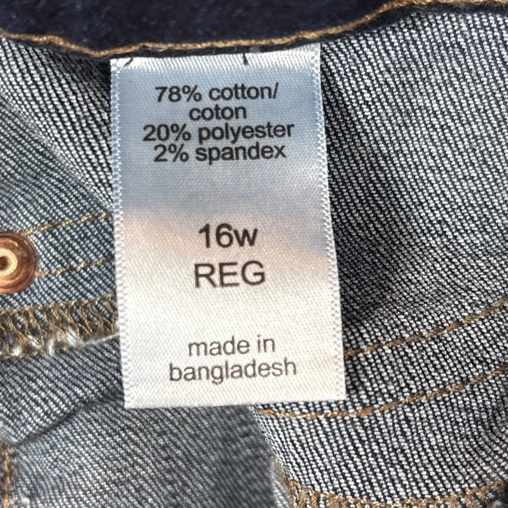 Maurices Mid Rise Denim Flex Legging Jeans Womens 16W Regular Whiskering NWT